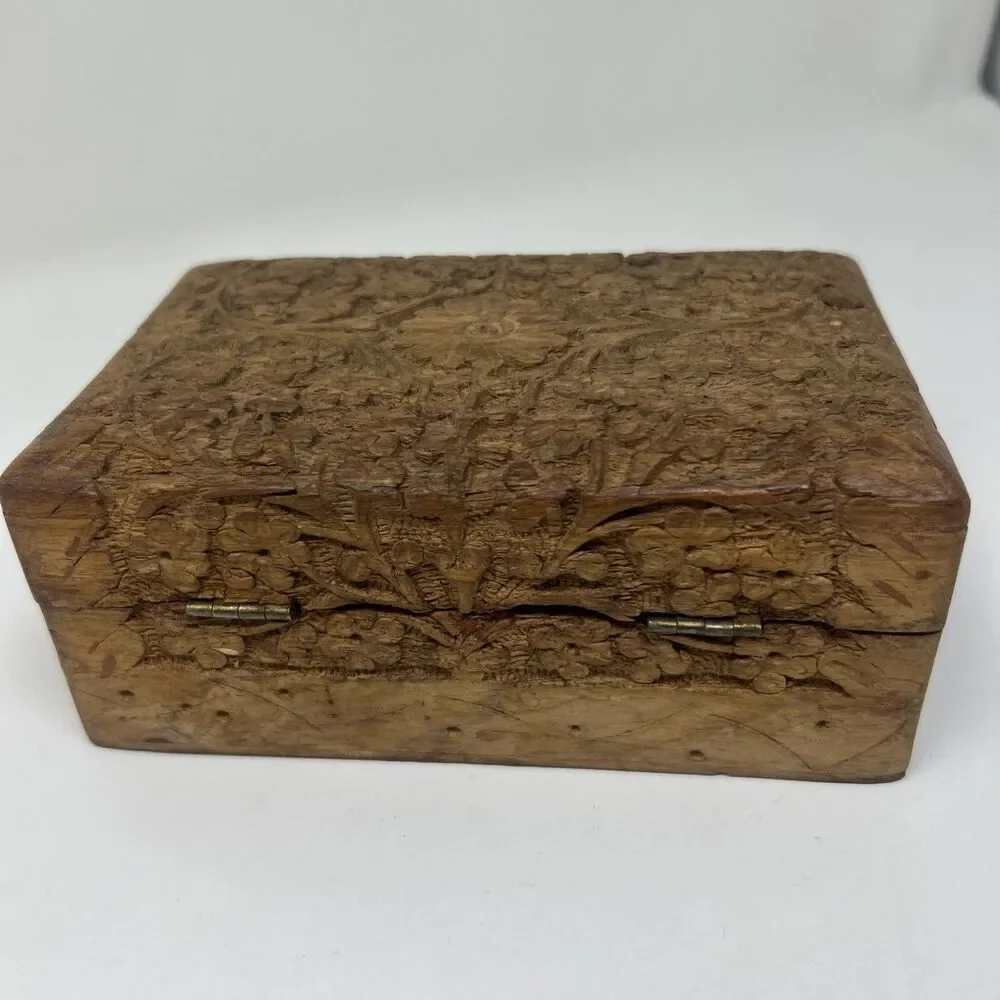 Vintage Carved Wooden Box Jewelry Trinket Flora